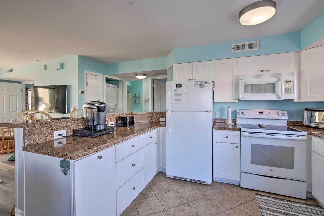 Ocean-View Condo With Deck, Steps To Carolina Beach! Екстериор снимка