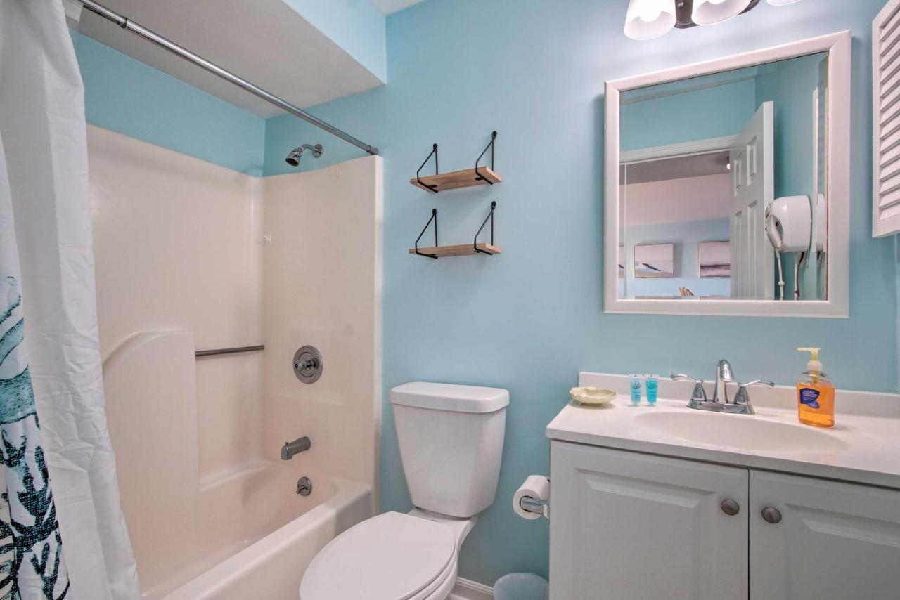 Ocean-View Condo With Deck, Steps To Carolina Beach! Екстериор снимка