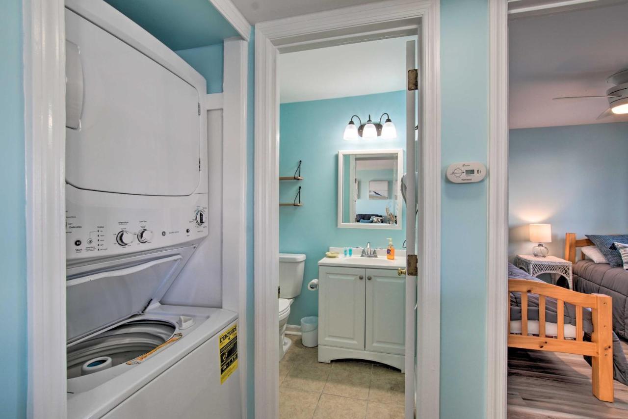 Ocean-View Condo With Deck, Steps To Carolina Beach! Екстериор снимка